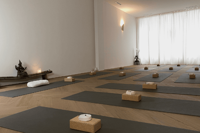 Local de Yoga legalizado por Generbim