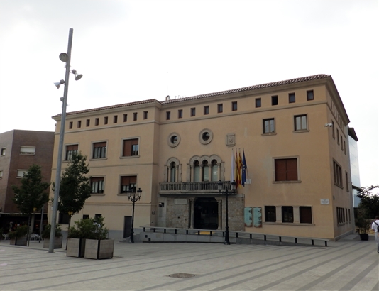 Ayuntamiento de Cornellà de Llobregat donde realizamos el servicio de Licencia de actividad en Cornellà de Llobregat